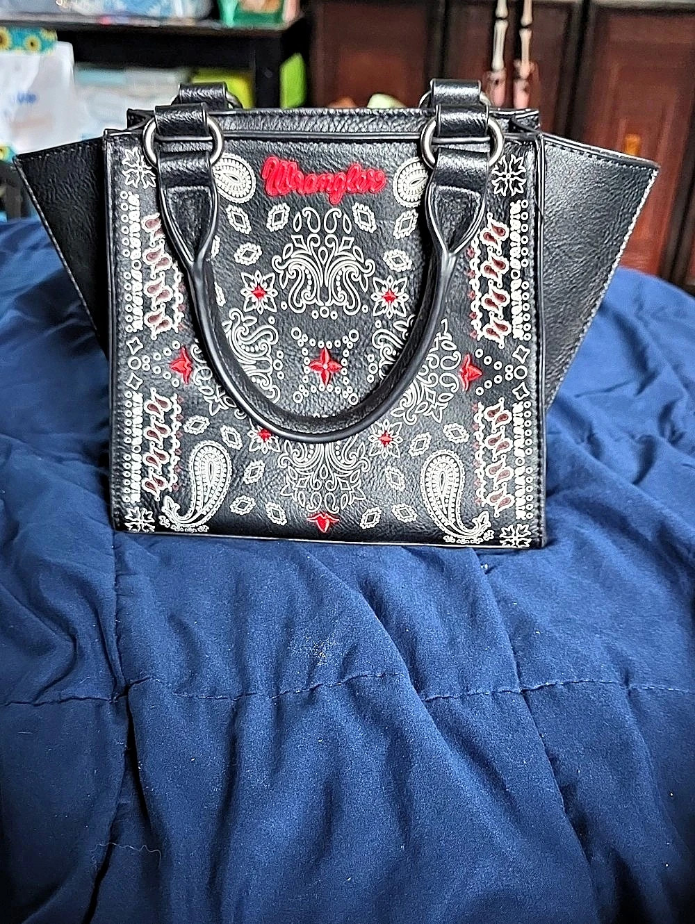Wrangler Paisley Print Tote Bag in Black & White